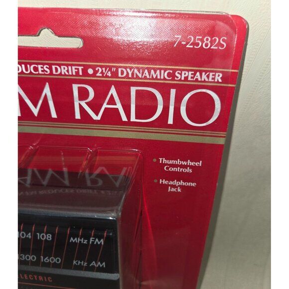 GE AM / FM Handheld Portable Radio 7-2582S New. Sealed - Picture 3 of 11